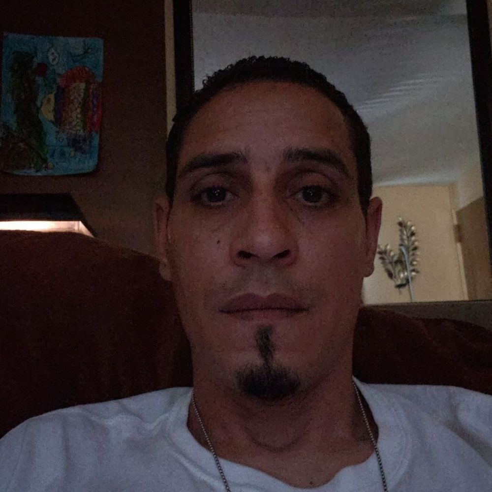 Meet your Posher, Luis